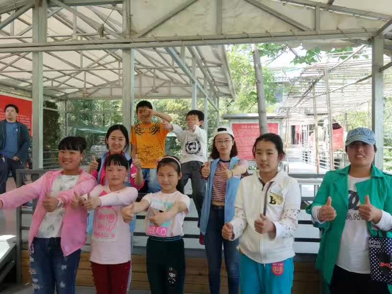 快樂伴你成長 ——北京協(xié)作者攜困境兒童及其家長游抗戰(zhàn)名將紀念館