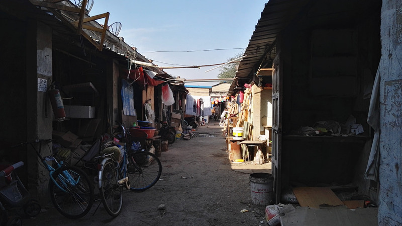 一個流動兒童自助圖書館的十月一