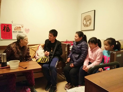 探望王阿姨_副本_副本.jpg